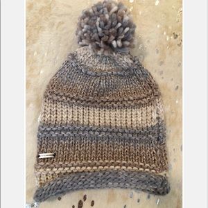 Steve Madden Knit beanie